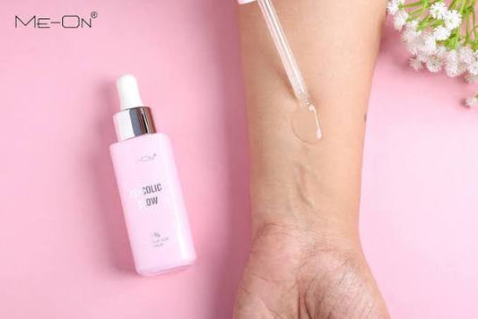 Me-On Glycolic Glow Serum